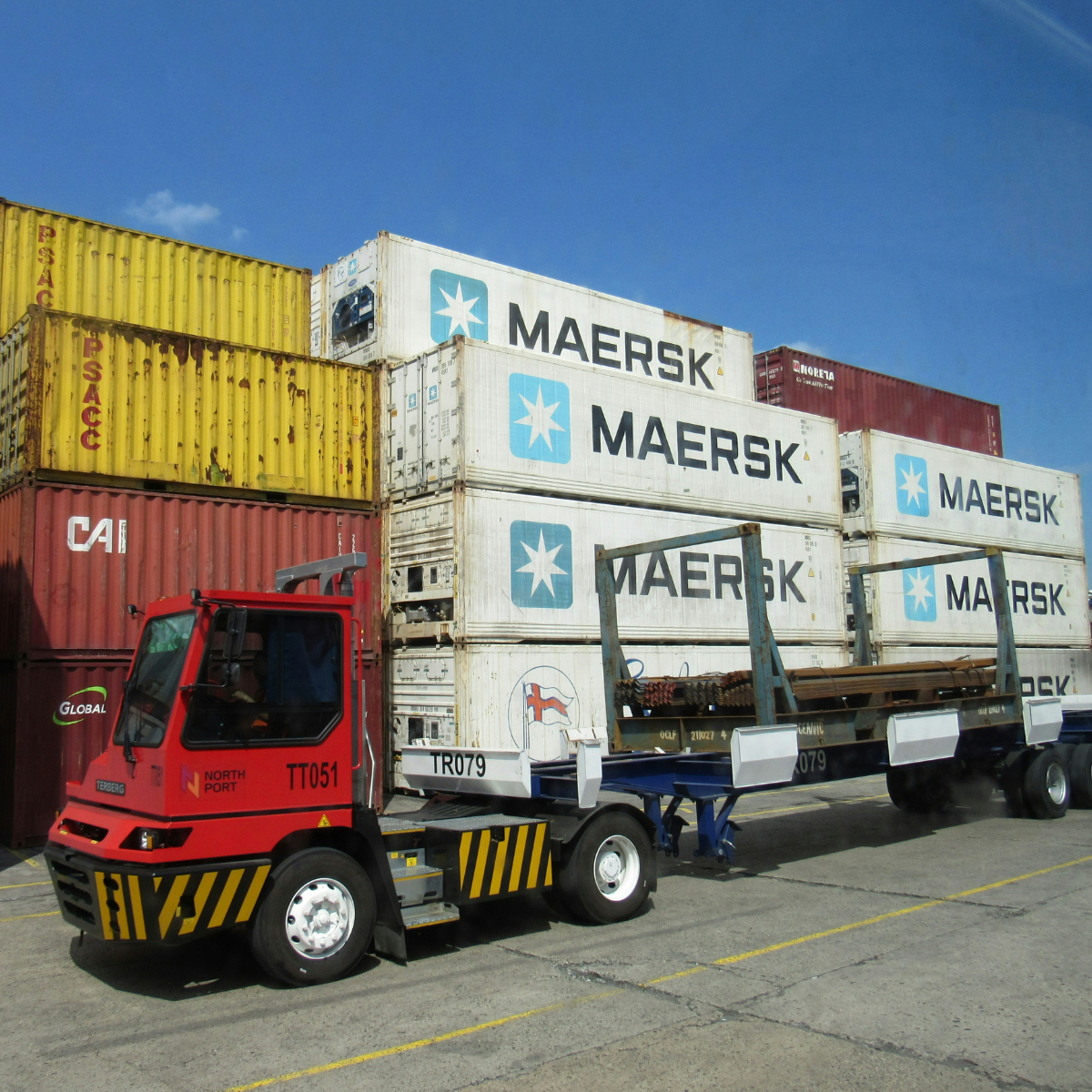 TruckContainer2